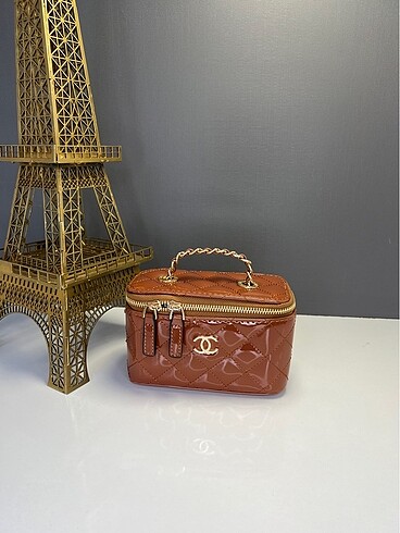 Chanel CHANEL