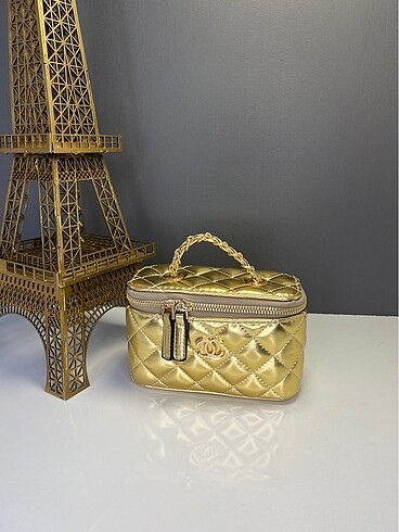 Beden CHANEL