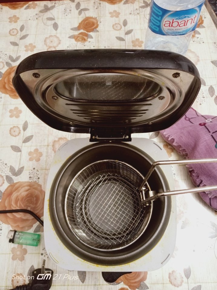 Sinbo Renkli Mini Fritöz - Görsel 3