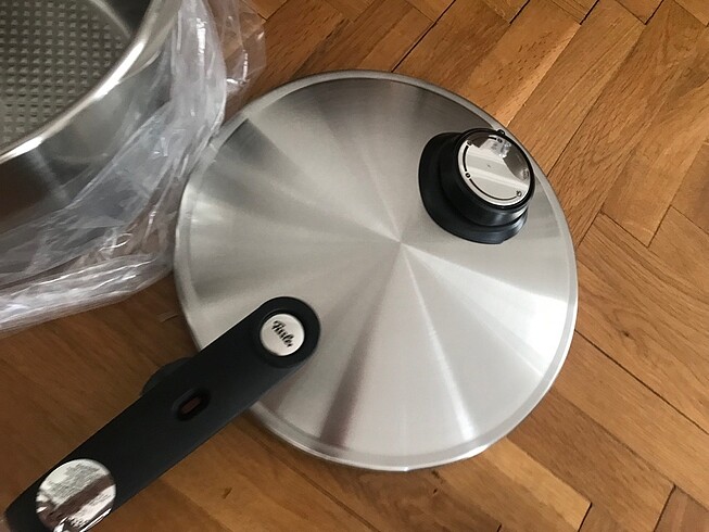 Fissler düdüklü tencere 8 lt