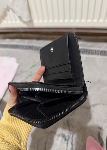 Siyah Nakışlı Deri Fermuarlı Kadın Cüzdanı - Görsel 2