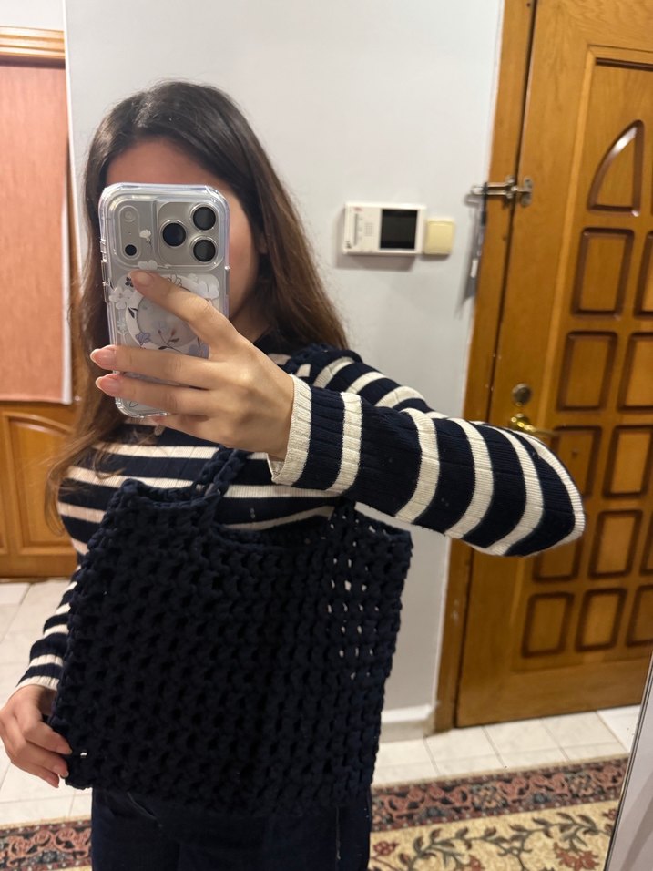 Lacivert renkli penye iplik kol çantası - Görsel 3