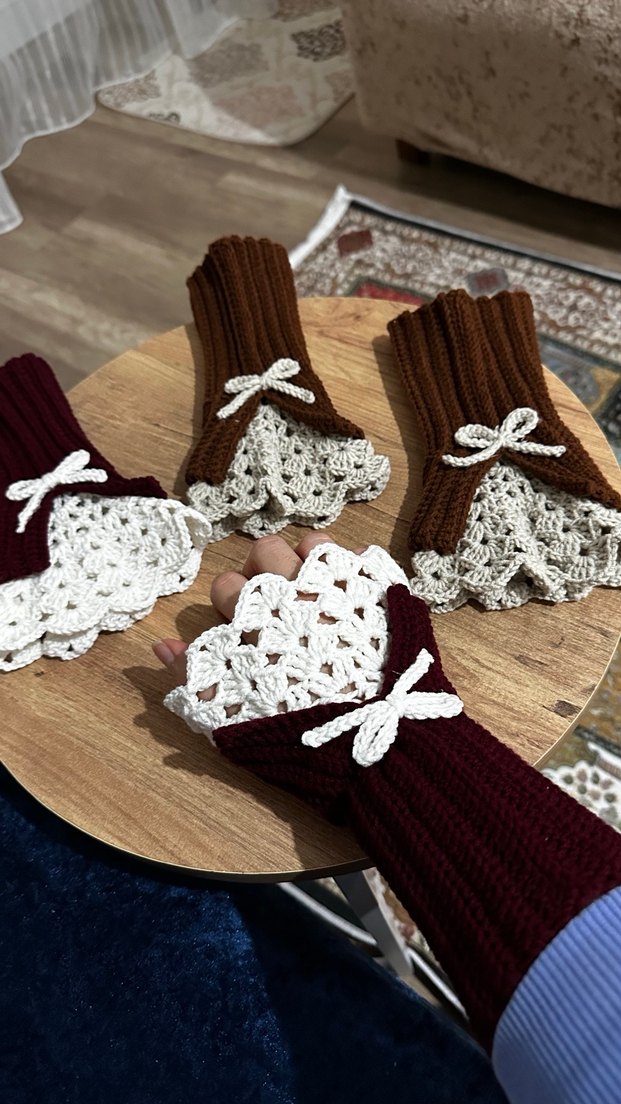 Dantel Detaylı Örgü Bohem Kadın Eldiveni - Görsel 3