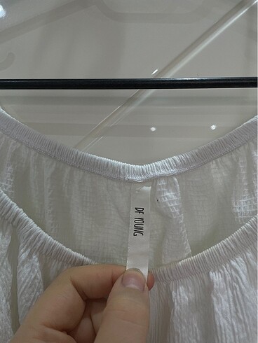 Beyaz Crop Üst - Görsel 3