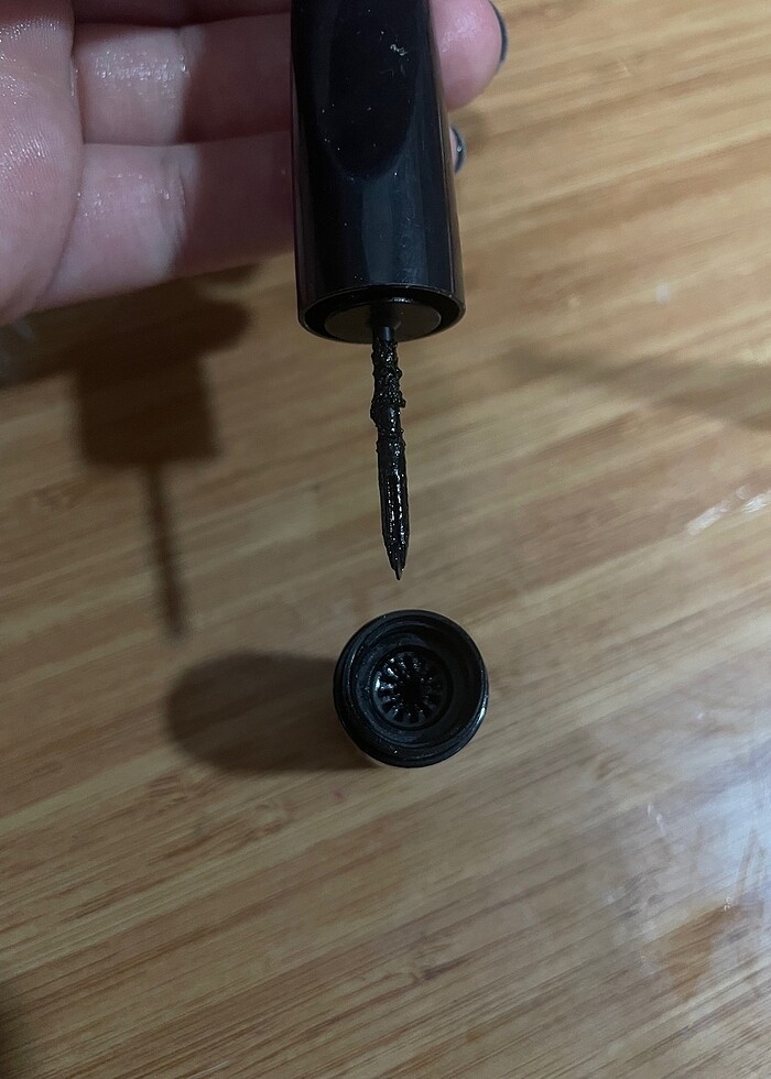 Flormar roll and go eyeliner - Görsel 5