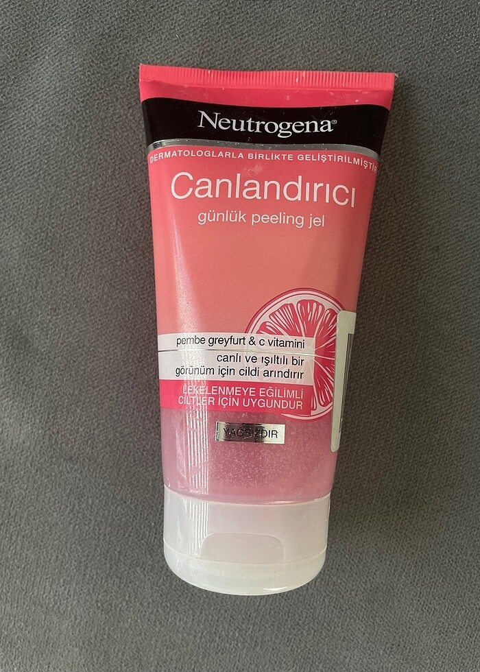 Neutrogena Canlandırıcı Günlük Peeling Jel - Görsel 3
