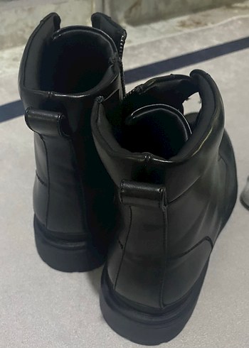 Siyah Bağcıklı Zara erkek bot - Görsel 6