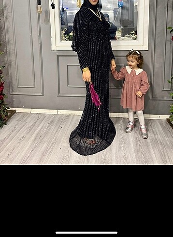 Taşlı dantelli balık abiye