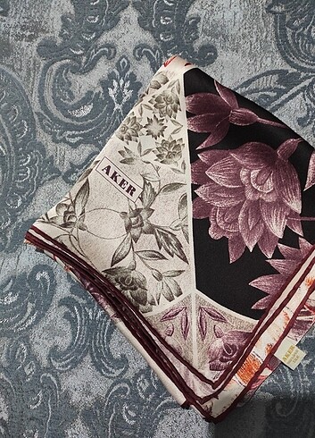 AKER İPEK EŞARP - Görsel 3