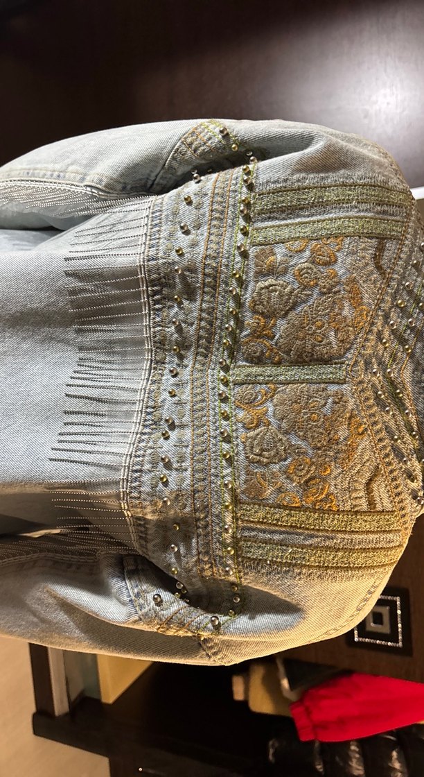 Nakış Detaylı Gri Mavi Jean Ceket - Görsel 4