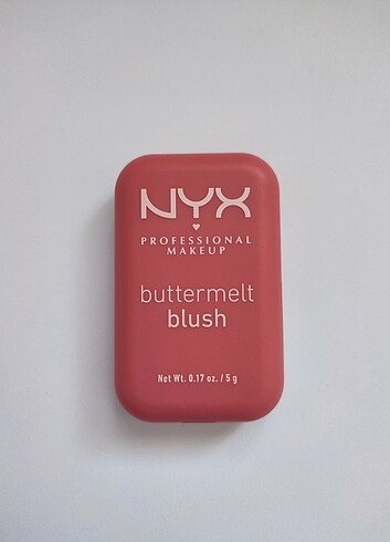 Nyx Buttermelt Blush Kremsi Pudra Allık 08 Getting Butta 