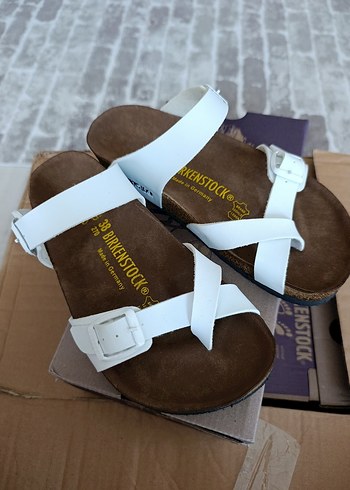 Beyaz Kadın Terlikler - Birkenstock, Toka Detaylı
