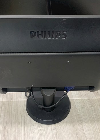 Philips 19 inc Monitör - Görsel 2