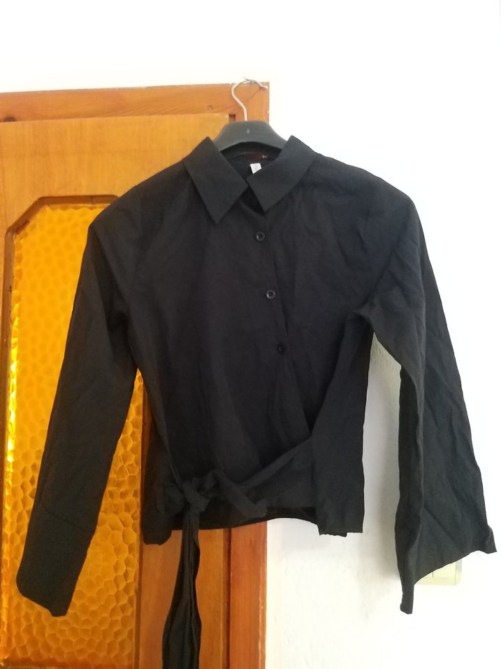 Kemer Detaylı siyah gömlek - Görsel 2