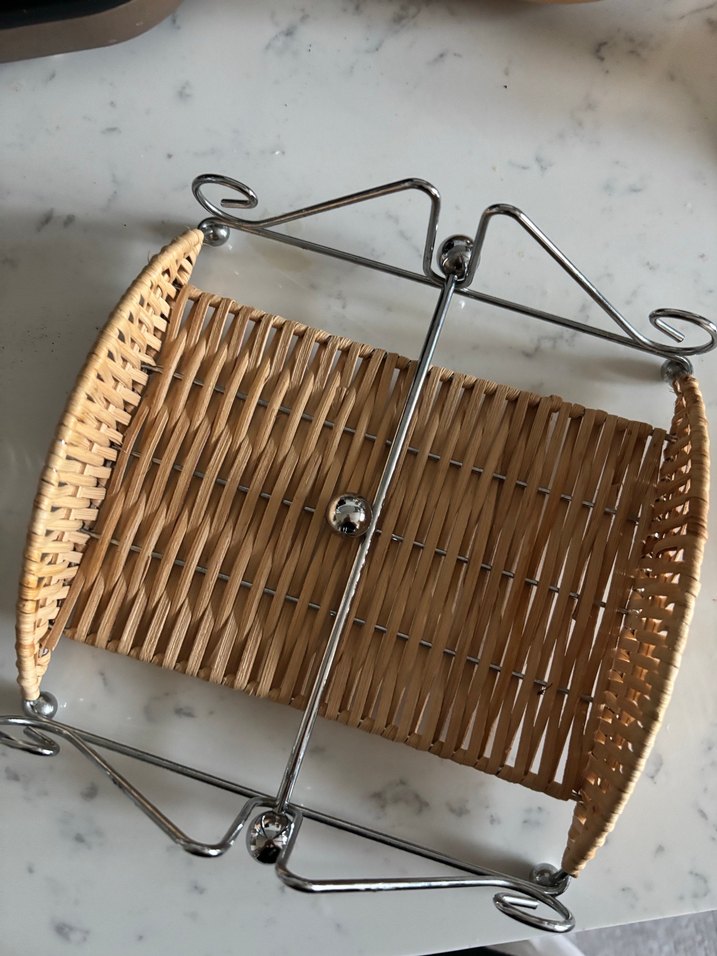 Metal ve Hasır Sepet - Görsel 2