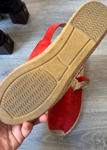 Kırmızı Süet  Kadın Sandalet - Görsel 2