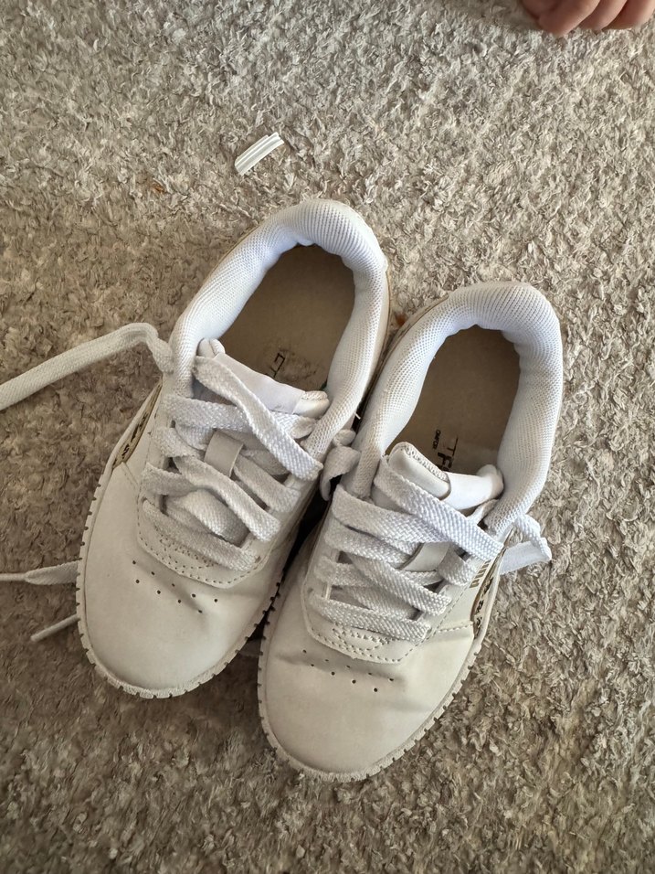 Puma Gri Beyaz Kız çocuk Spor Ayakkabı - Görsel 2