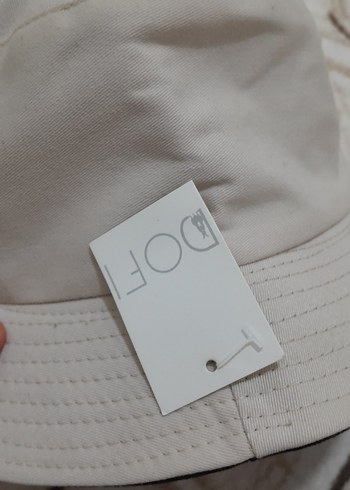 Beyaz Minimalist kadın Şapka - Görsel 2