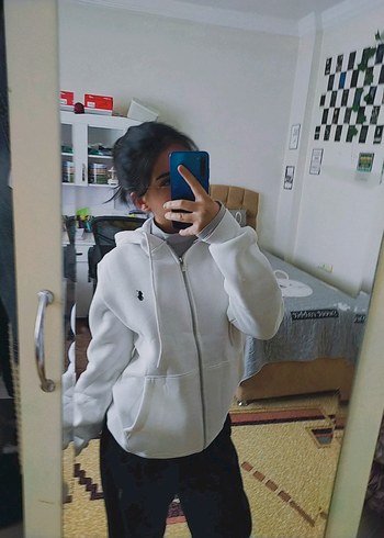 Beyaz Kapüşonlu Kadın Sweatshirt - Görsel 2