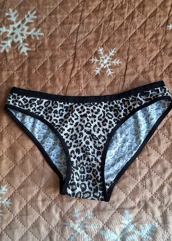 Kahverengi Leopar Desenli Kadın Külot