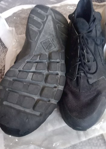 tek ebat Beden Siyah Bağcıklı erkek Spor Ayakkabı
