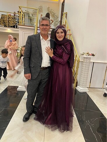Mürdüm nişanlık