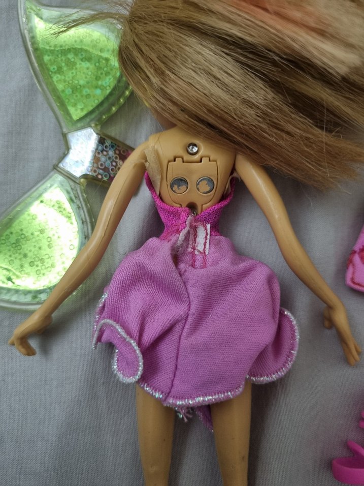 winx Flora mattel - Görsel 5