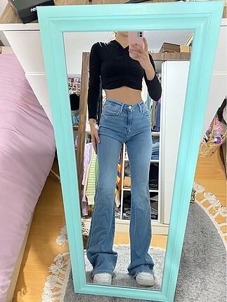 Urban Outfitters Frame Jean