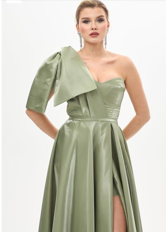 Carmen Fıstık Yeşili Organze Saten Abiye - Görsel 4