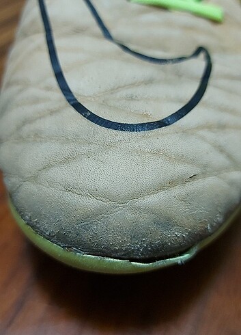 37 Beden Nike krampon