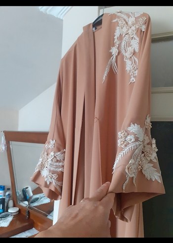 Kayra Uzun Bej Nakışlı Kadın Kimono