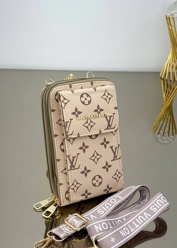 Louis Vuitton Kahverengi Deri Louis Vuitton Kadın Çapraz Çanta