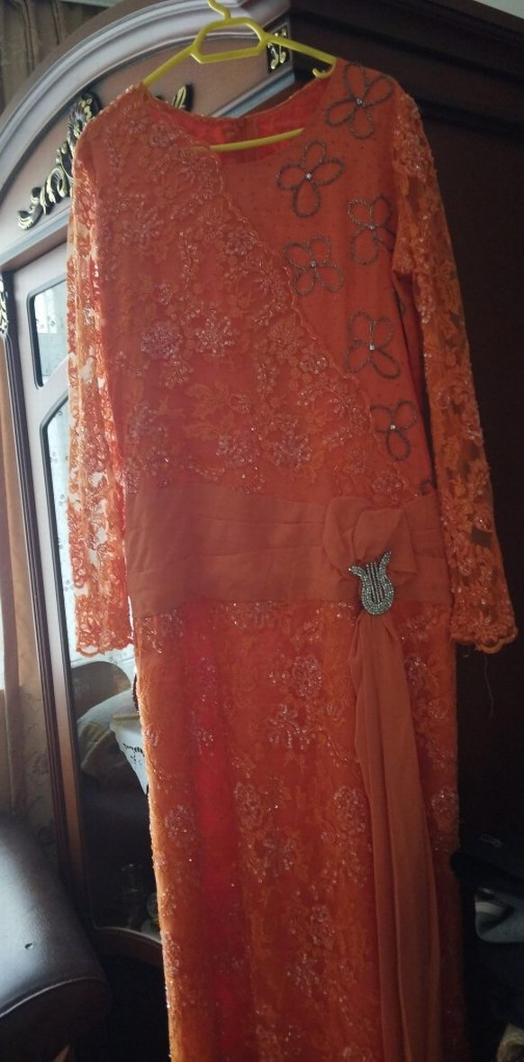 Dantel İşlemeli Turuncu Uzun Kadın Elbise - Görsel 2