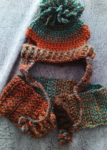 Köpek Çok Renkli Örgü arkı bere takımı - Görsel 2