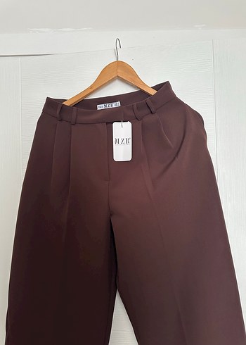 Kadın Kahverengi Beli Kuşaklı Kumaş Pantolon - Görsel 2