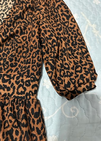 Leopar Desenli V Yaka Kadın Bluz - Görsel 4