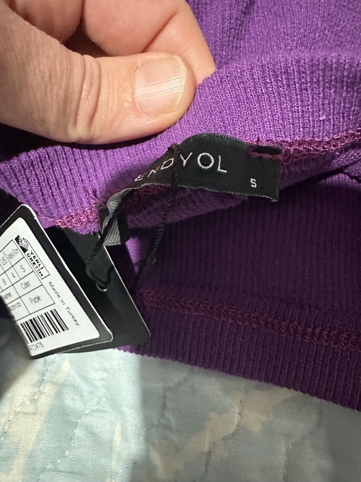 Mor Triko Kadın Bluz, Uzun Kollu, Vücuda Oturan - Görsel 4