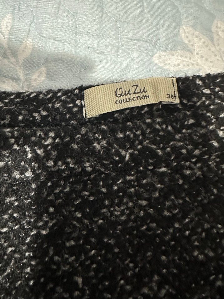 Quzu marka 38 beden kışlık mini etek - Görsel 2
