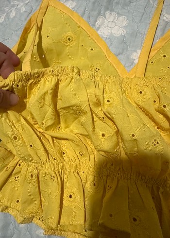 Sarı Nakışlı V Yaka Bluz - Görsel 4