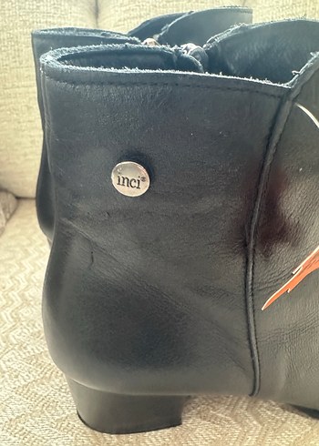 Kadın Siyah Gerçek Deri Tokalı Topuklu Bot inci - Görsel 4