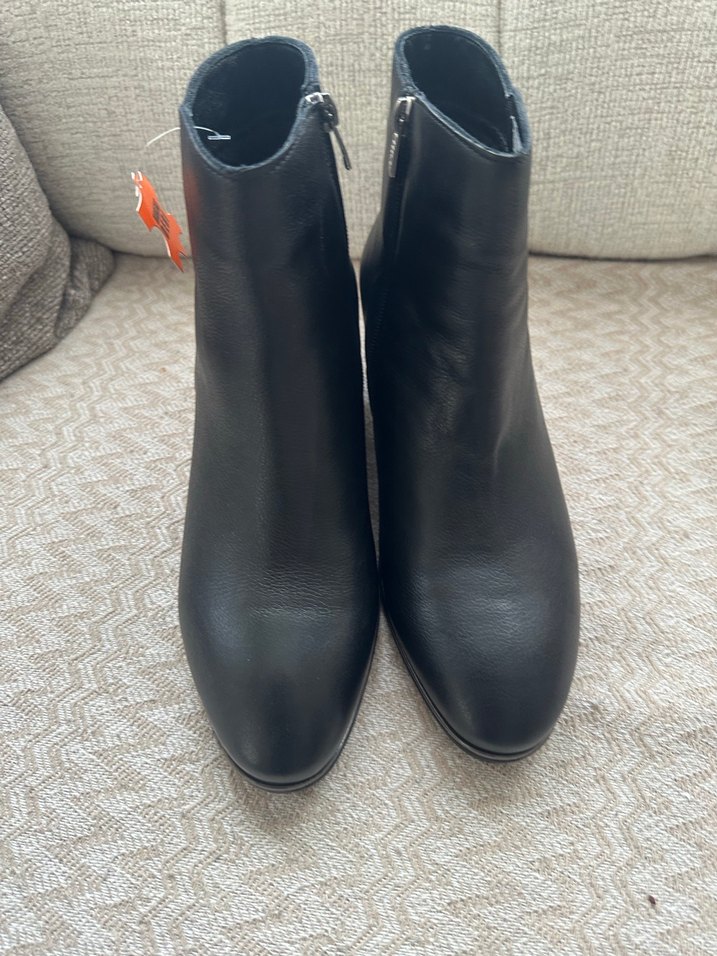 Kadın Siyah Gerçek Deri Tokalı Topuklu Bot inci - Görsel 3