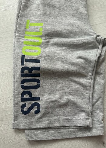 Gri Erkek Çocuk Rahat Kesim Şort - Görsel 3