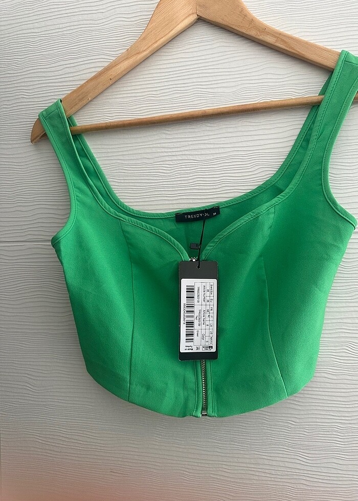 Trendyol&Milla crop fermuarlı - Görsel 3