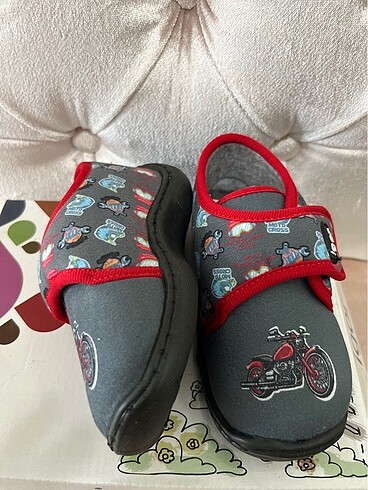 İgor 23 numara erkek çocuk panduf - Görsel 3