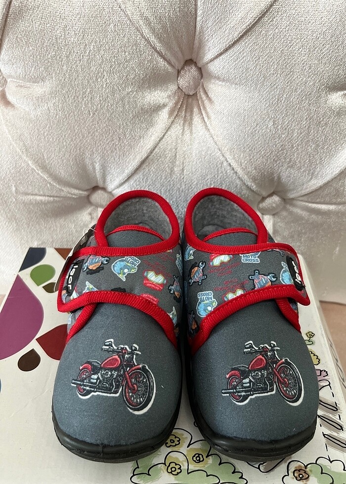 İgor 23 numara erkek çocuk panduf - Görsel 2