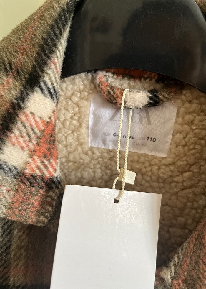 Zara 4-5 yaş çocuk dış giyim - Görsel 2