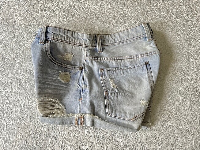 34 Beden çeşitli Renk Stradivarius denim şort