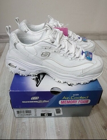 Skechers d?lites fresh start