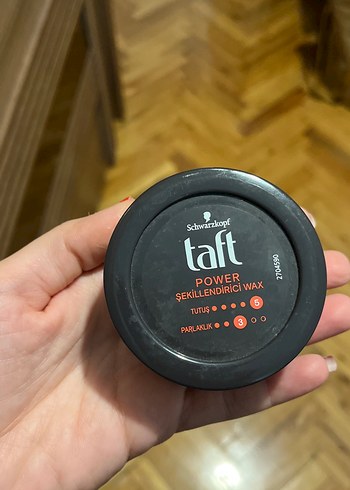 Schwarzkopf Taft Power Şekillendirici Wax