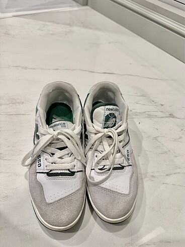 New Balance 550 Green White Sneaker
